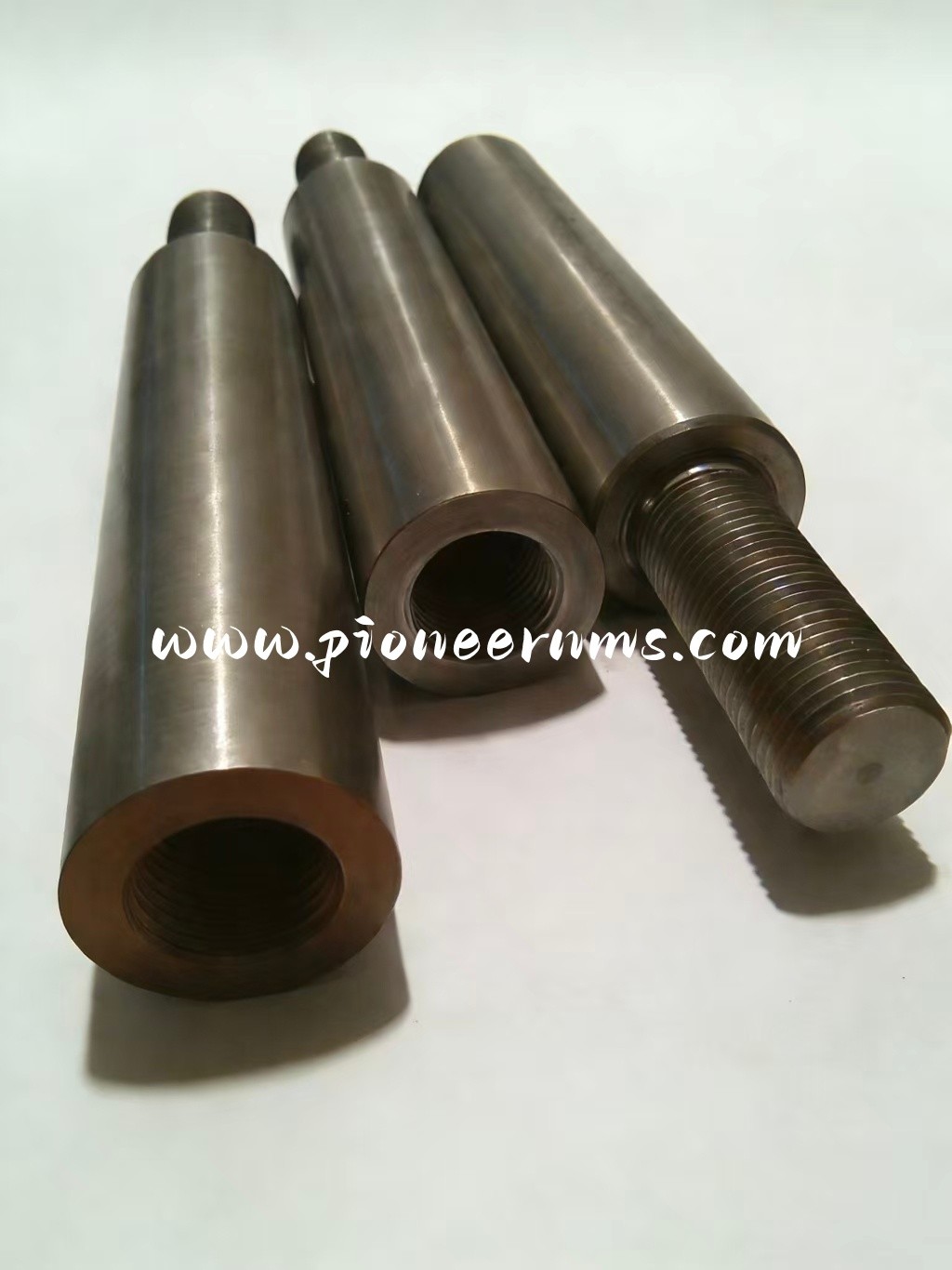 99.95% Molybdenum Threaded Bar electrode for glass melting 99.95% Molybdenum Threaded Bar electrode for glass melting